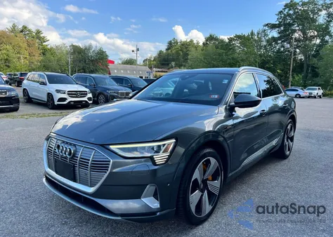 2019 Audi E-Tron Prestige из США, поврежденный, VIN WA1VAAGEXKB008179